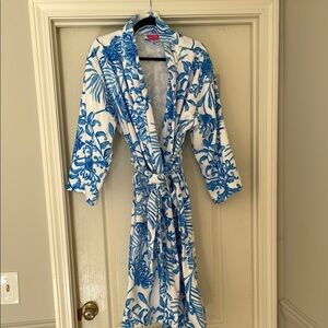 Lilly Pulitzer Blue and White Robe